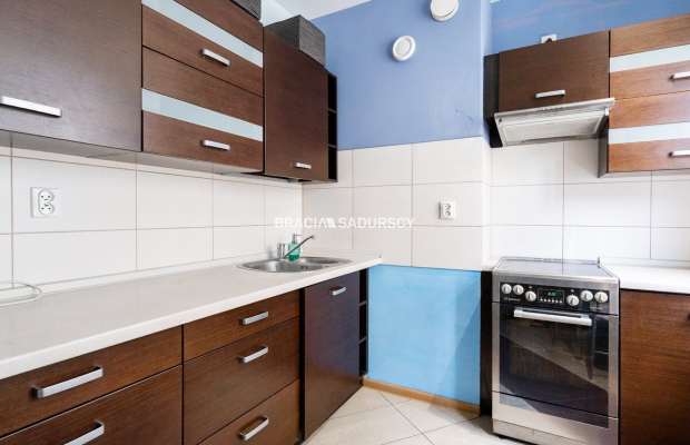 3 po z osobną kuchnią - Rydlówka