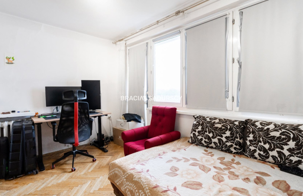 Kawalerka przy Czarnowiejskiej,widok na Park Krk