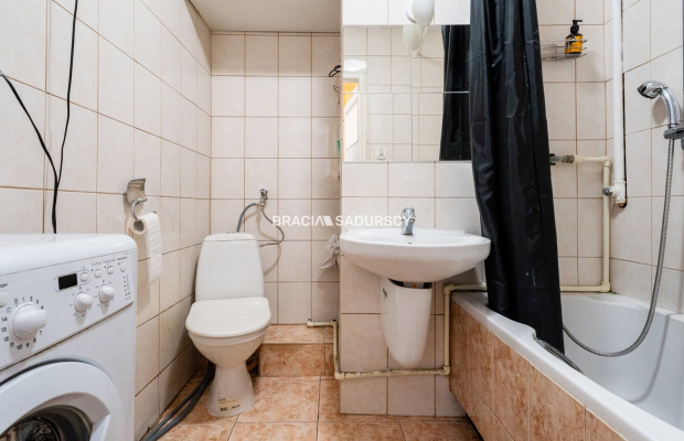 Kawalerka przy Czarnowiejskiej,widok na Park Krk