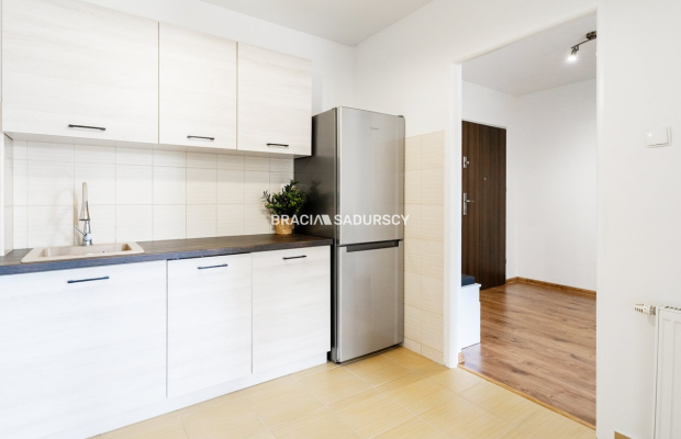 2-POKOJOWE Z DUŻYM BALKONEM, MIEJSCE PARKINGOWE