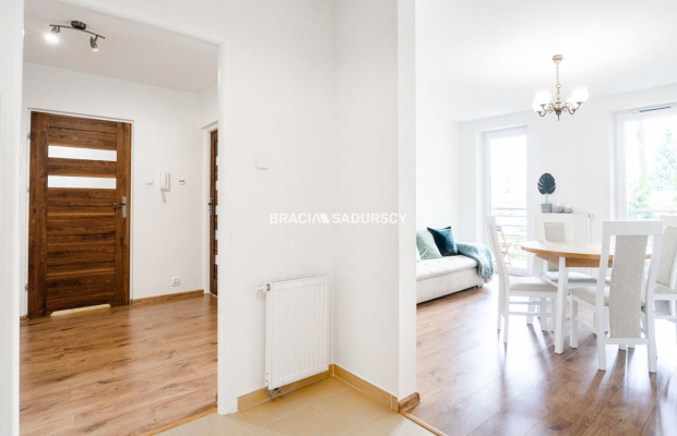 2-POKOJOWE Z DUŻYM BALKONEM, MIEJSCE PARKINGOWE