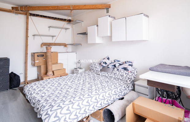 Sprzedam kawalerkę, Czyżyny.