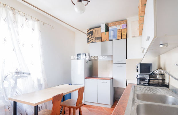 Sprzedam kawalerkę, Czyżyny.