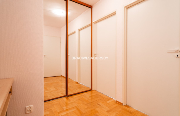 DWUPOZIOWE RUCZAJ GOTOWE DO WPROWDZENIE BEZ SKOSÓW