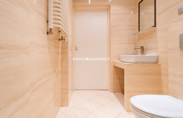 DWUPOZIOWE RUCZAJ GOTOWE DO WPROWDZENIE BEZ SKOSÓW