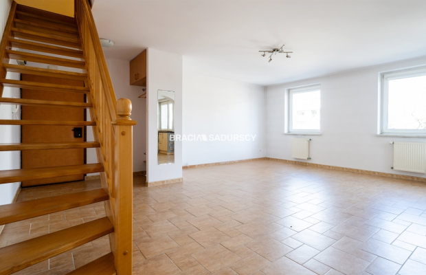 DWUPOZIOWE RUCZAJ GOTOWE DO WPROWDZENIE BEZ SKOSÓW