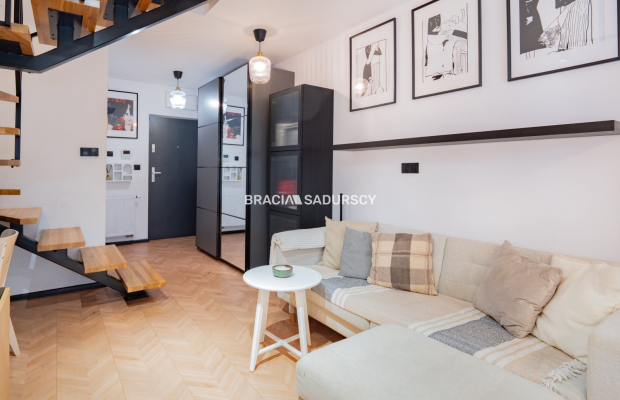 3-pok z ogródkiem/Wola Duchacka/2020/garaż