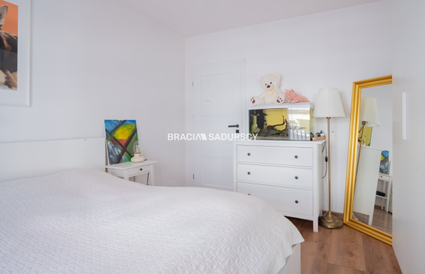 3-pok z ogródkiem/Wola Duchacka/2020/garaż