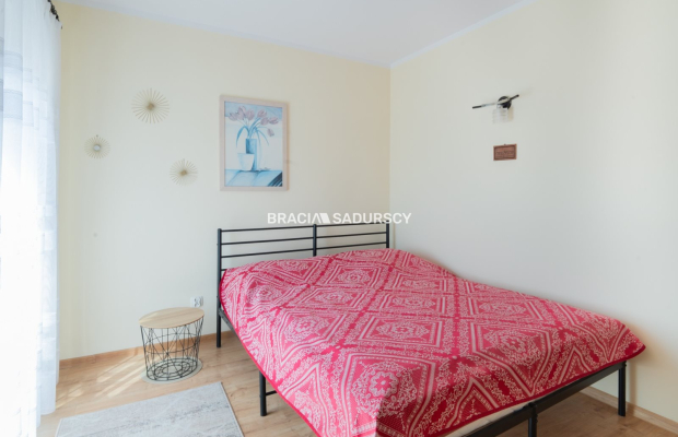 3 pokoje - 49,5m2 - Dębskiego, dobra cena, parking