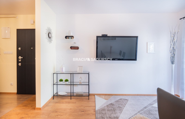 3 pokoje - 49,5m2 - Dębskiego, dobra cena, parking