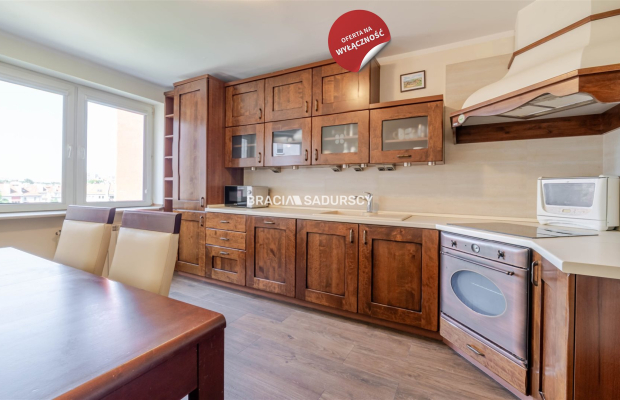 SŁONECZNE, ZADBANE 4-POKOJOWE W DOBREJ LOKALIZACJI