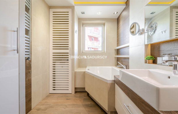 SŁONECZNE, ZADBANE 4-POKOJOWE W DOBREJ LOKALIZACJI