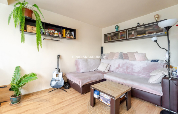 3-pok.mieszkanie zaraz przy pętli Bronowice Małe