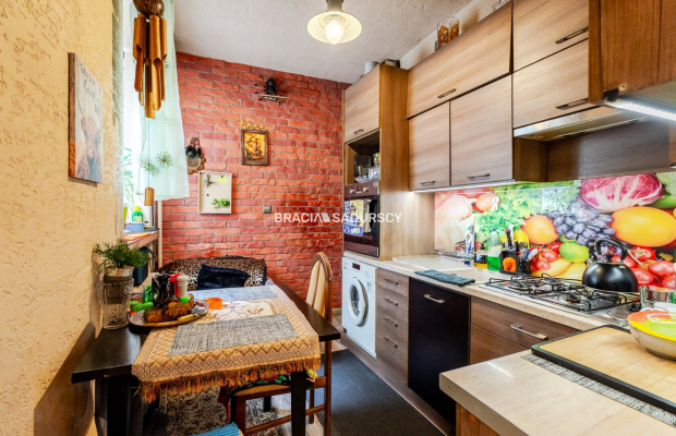 1 pok z oddzielną jasną kuchnią Grzegórzki