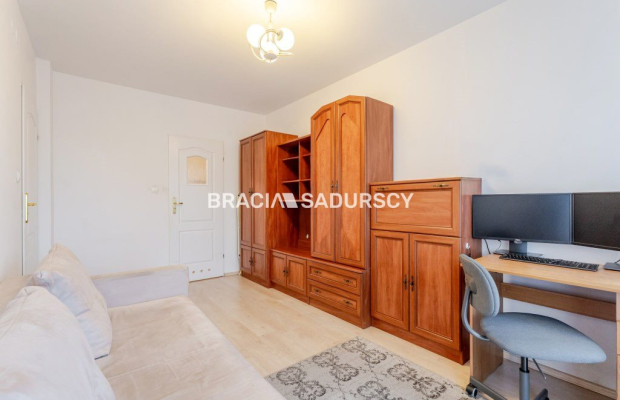 3-POKOJOWE, BALKON, ATRAKCYJNA LOKALIZACJA