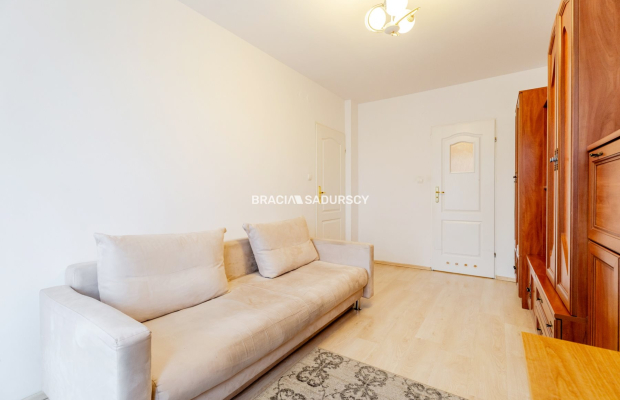 3-POKOJOWE, BALKON, ATRAKCYJNA LOKALIZACJA