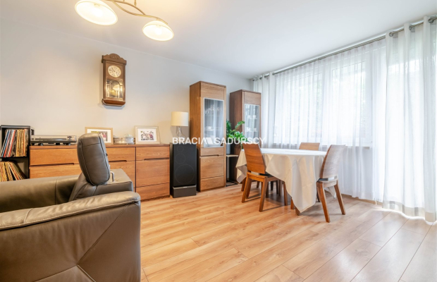 3 niezależne pok/po gen.remoncie/zieleń dookoła