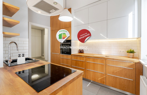 2-pok.z garażem na os.Avia/ładne wykończenie