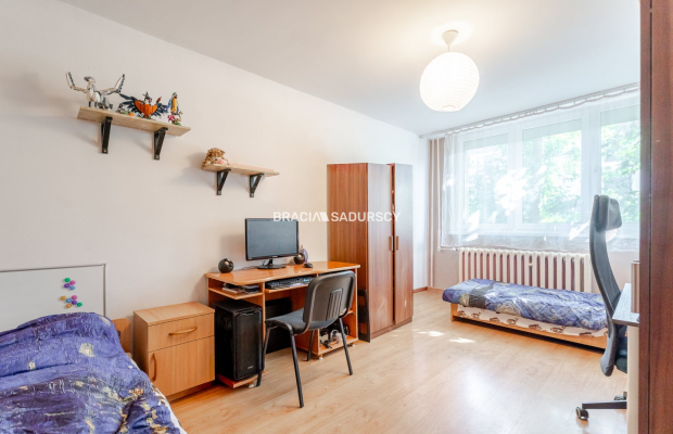 3 pok z osobną kuchnią ul.Stachiewicza.