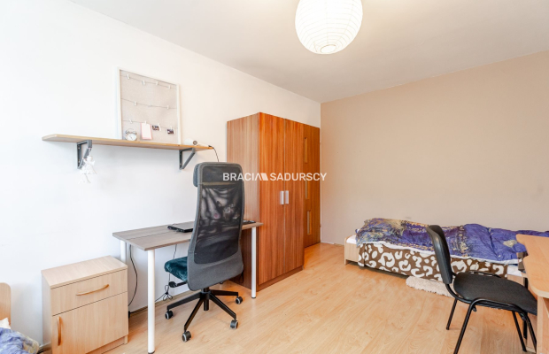 3 pok z osobną kuchnią ul.Stachiewicza.