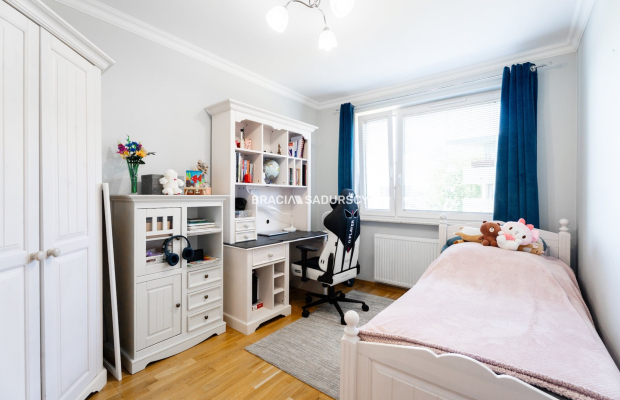 3pok obok Serenady/2014r./zamykany garaż/70,5m2