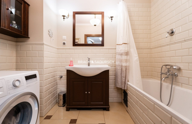 3pok obok Serenady/2014r./zamykany garaż/70,5m2