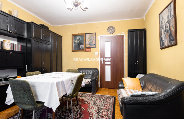 FUNKCJONALNE, NISKI PARTER, PRĄDNIK CZERWONY