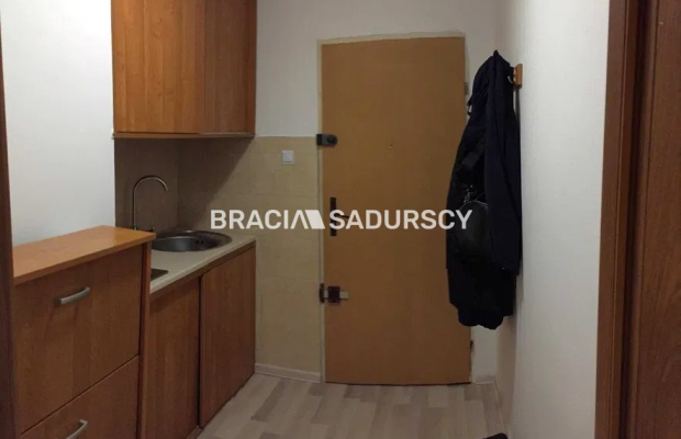 Kawalerka z ładnym widokiem - os. Kalinowe 