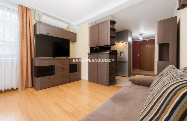 2-pok, balkon, garaż, niski czynsz, Złocień