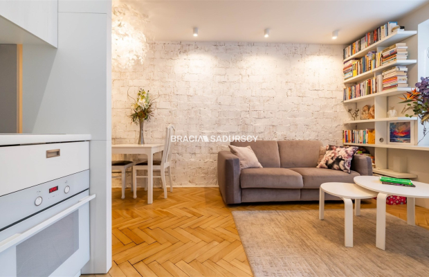 Eleganckie 2 pokoje po remoncie – centrum Krakowa!