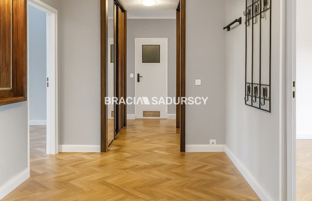 4 pokojowe mieszkanie 80m2 Prądnik Biały