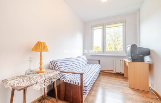 3 pokoje , winda, balkon, OKAZJA CENOWA