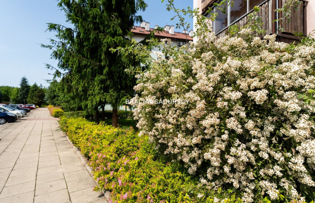 Kawalerka z balkonem na parterze-Płaszów