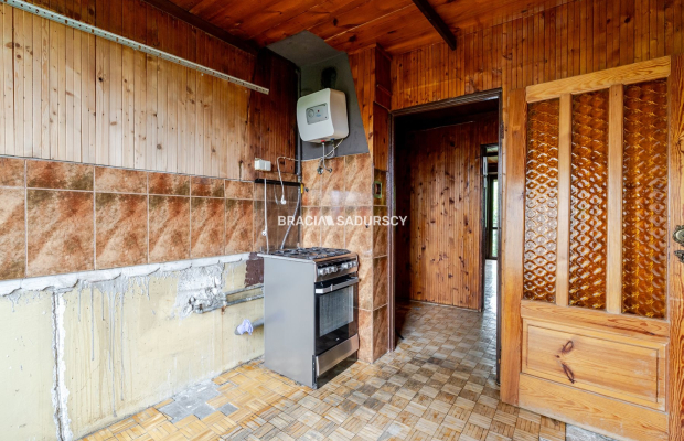 4 niezleżne pokoje / park-skwer / szkoła / MPK