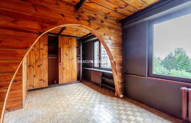 4 niezleżne pokoje / park-skwer / szkoła / MPK