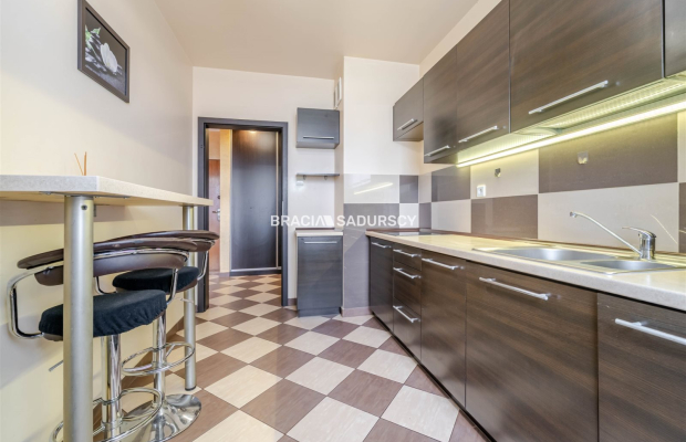 Kraków Płaszów Przewóz M2 z garażem