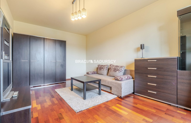 Kraków Płaszów Przewóz M2 z garażem