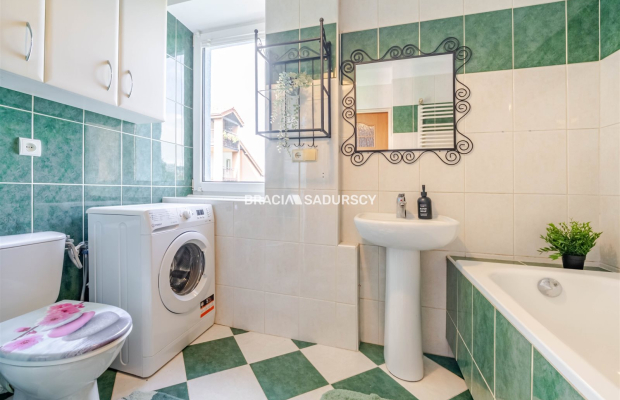 Zielona okolica, 2 pokoje, balkon