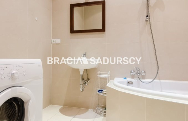 2 pokojowe, 58m2, Stare Miasto, Krowoderska