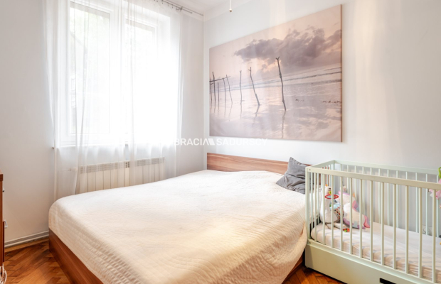 Salwator, 3 pokoje parter, kuchnia, do odświeżenia