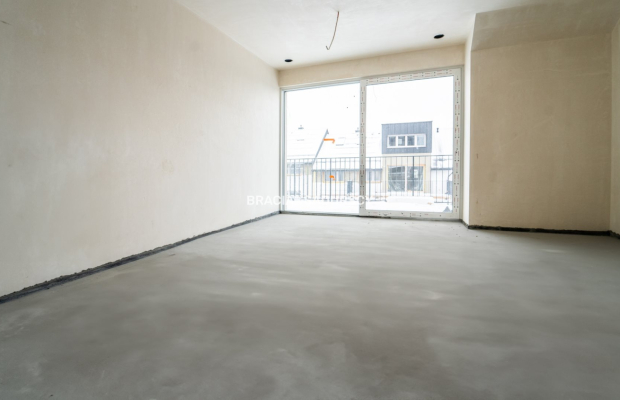 Mieszkanie na osiedlu, 8 km od centrum Krakowa