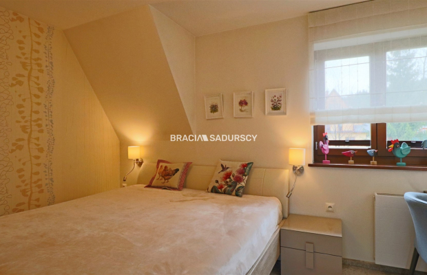 Bezczynszowy apartament w Kościelisku z widokiem na Giewont - idealny na inwestycję i wypoczynek!   

  Szukasz miejsca, które 