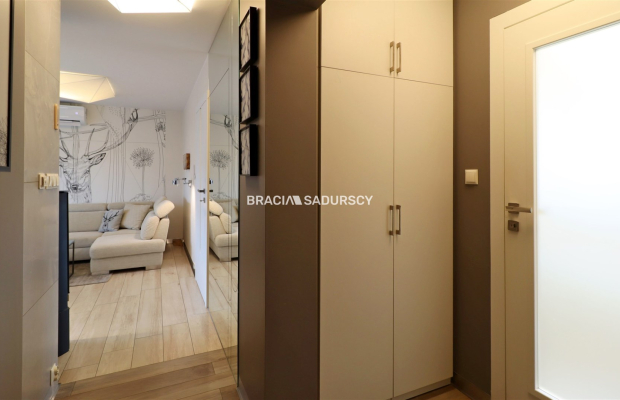 Bezczynszowy apartament w Kościelisku z widokiem na Giewont - idealny na inwestycję i wypoczynek!   

  Szukasz miejsca, które 