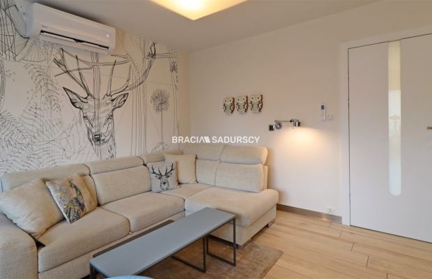 Bezczynszowy apartament w Kościelisku z widokiem na Giewont - idealny na inwestycję i wypoczynek!   

  Szukasz miejsca, które 