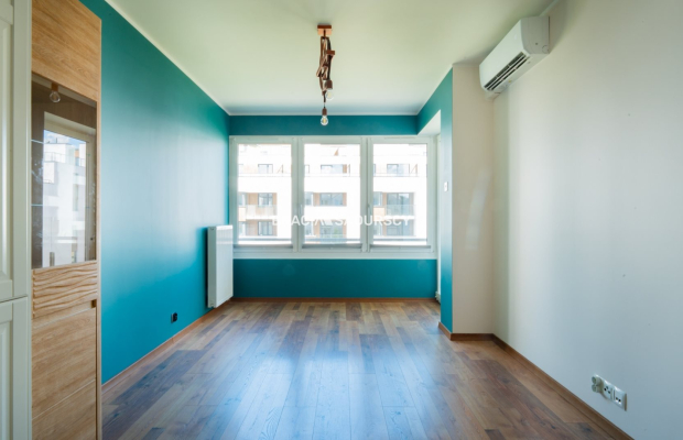 KOMFORTOWE MIESZKANIE Z MIEJSCEM POSTOJOWYM 