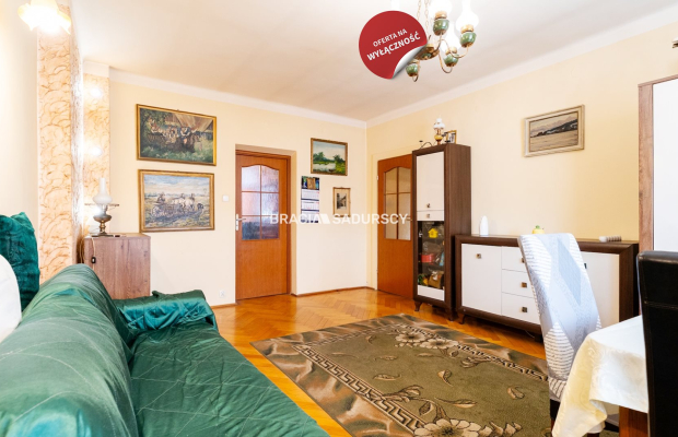 Kraków, Nowa Huta, Osiedle Centrum B, 3-pokojowe mieszkanie o pow. 70 m2. Mieszkanie położone przy reprezentacyjnej Alei Róż - 