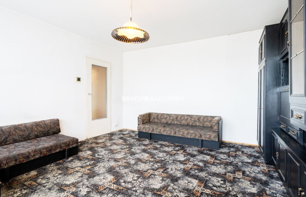 3 pokojowe do remontu os. Piastów