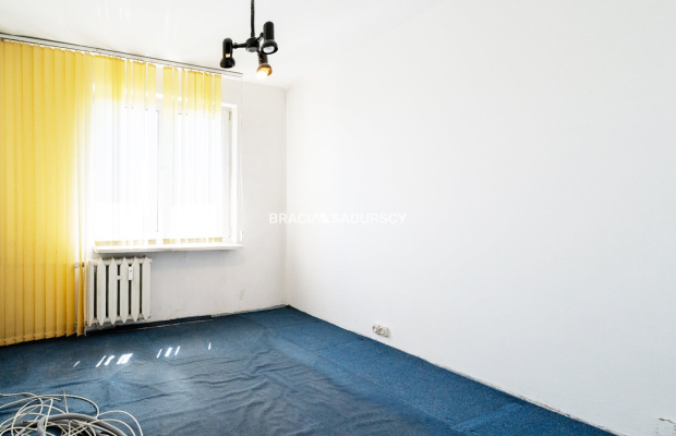 3 pokojowe do remontu os. Piastów