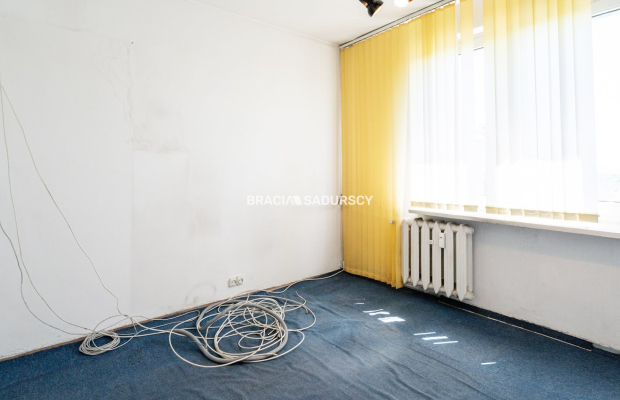 3 pokojowe do remontu os. Piastów