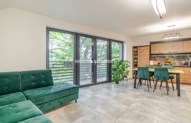 4/5 pok ok 107m2 z 2 duzymi balkonami Ruczaj